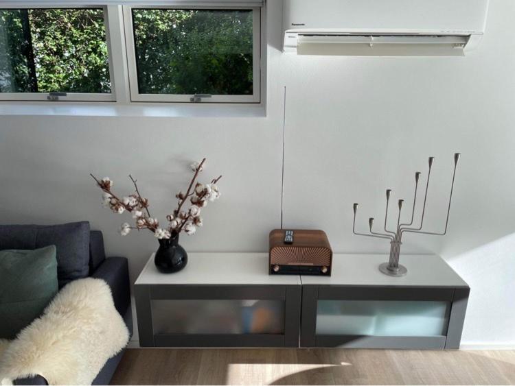 Apartment Nyistandsat Hojloftet Kaelderlejlighed Pa 70 M2 I Centrum, Med Plads Til 4 Personer Viborg